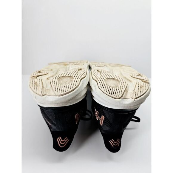 Wide Hoka Women 10 Comfy footwear - Picture 8 of 10